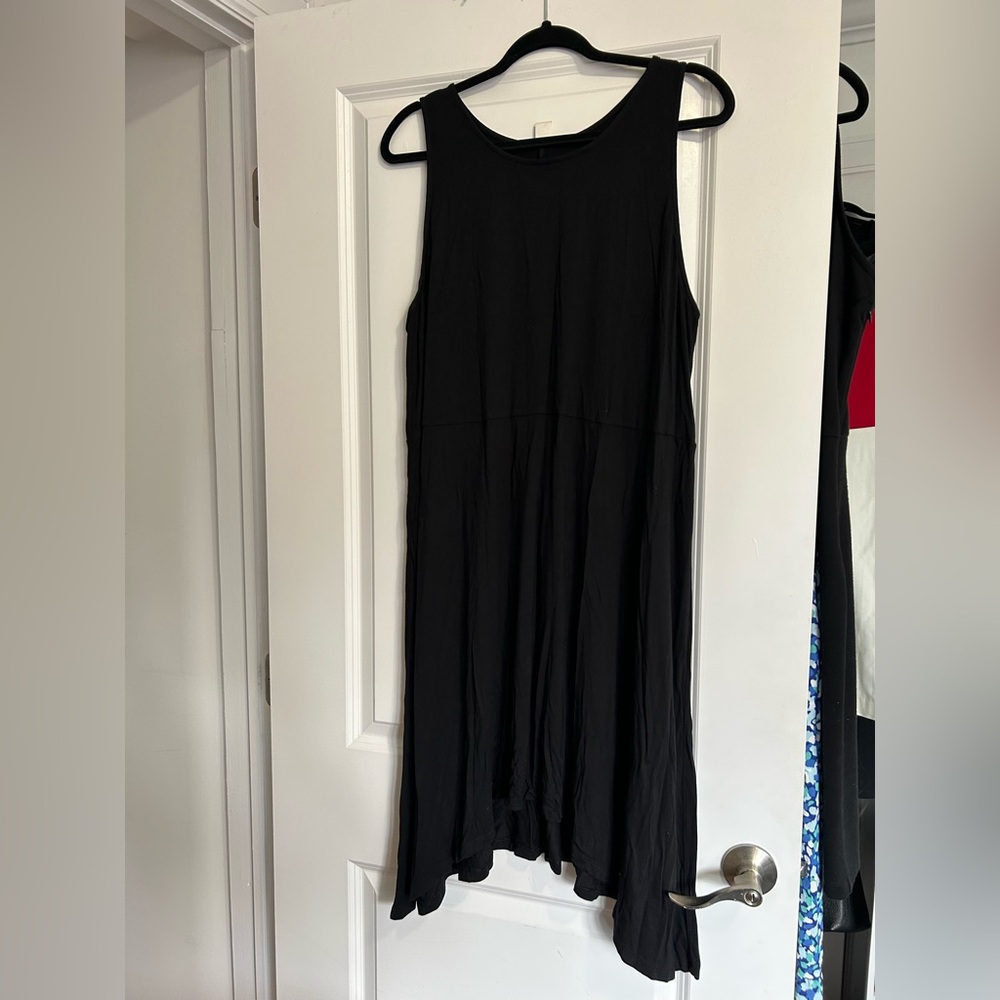 Old Navy Black Sleeveless Hi/Low Dress - Size 2X